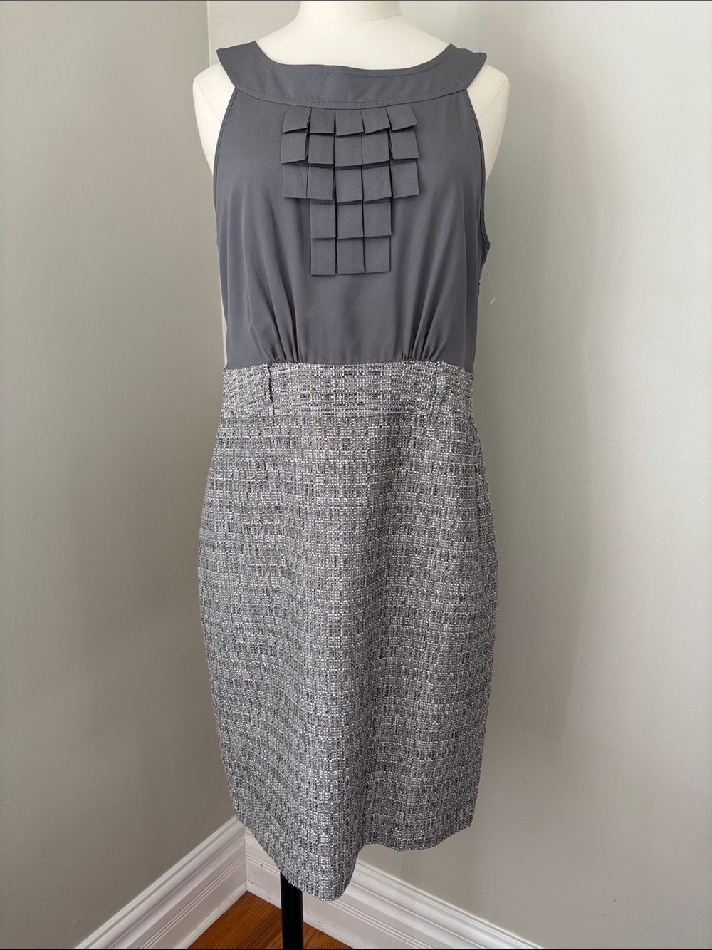 Anne Klein Slate Gray Tweed Pleated Halter Dress Size 10